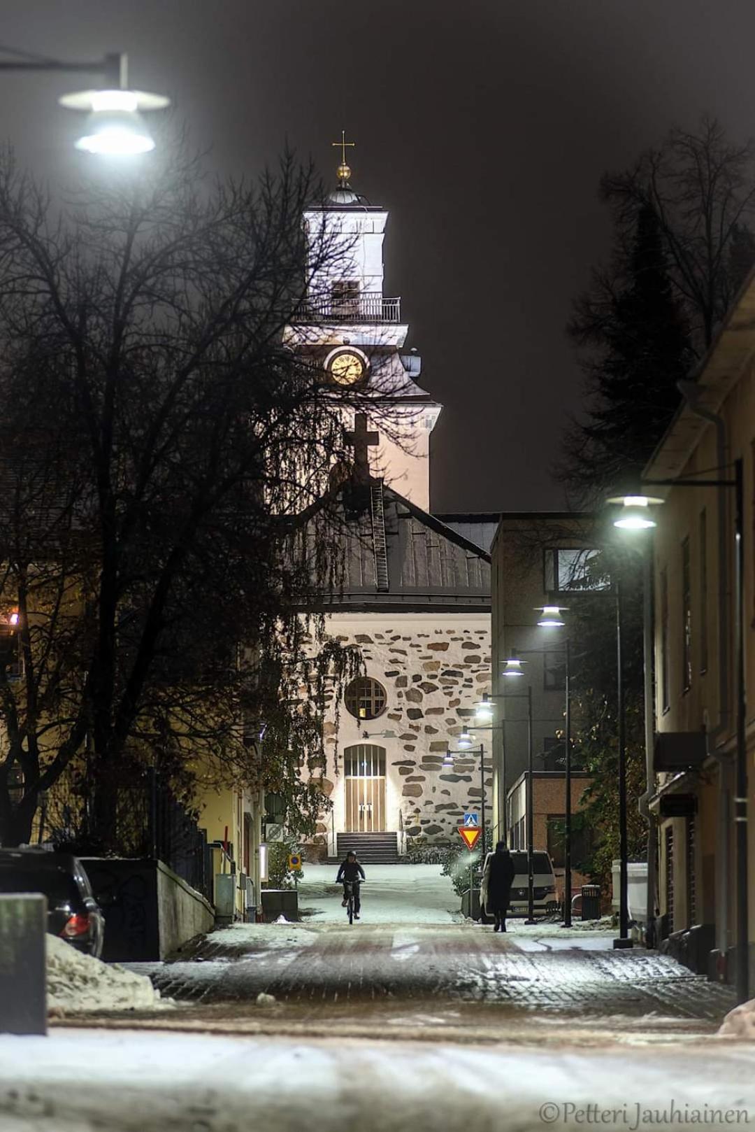 City Apartment Snellmaninkatu 22 A, Yksityinen Pistokkeellinen Paikoitus Sisaeltyy Hintaan Куопио Экстерьер фото
